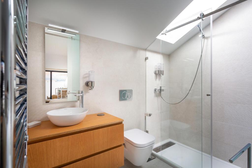 STUPENDO-Three Rooms-Suite with Terrace -Center -Air conditioning photo 3