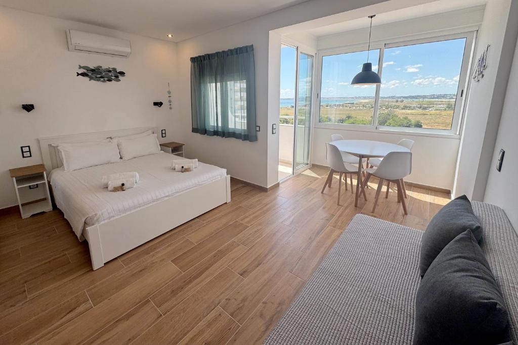 Studio on Alvor's Beach by amcf photo 3