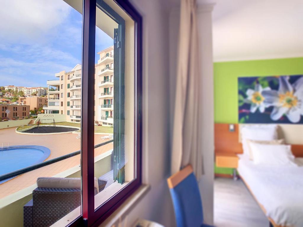 The Seaview Studio by LovelyStay photo 2