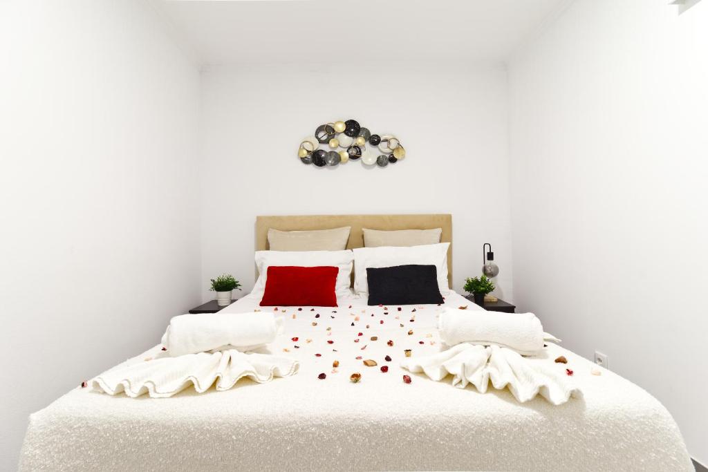 Spacious flat with Garden photo 2