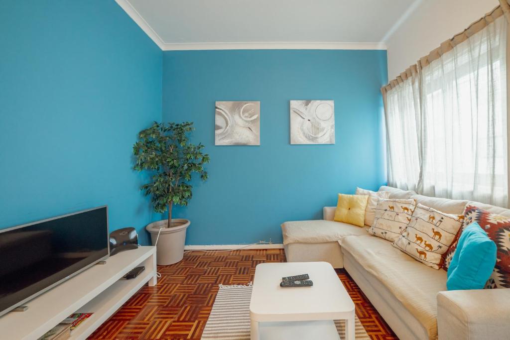 Summer Espinho Flat by Vacationy — photo 1