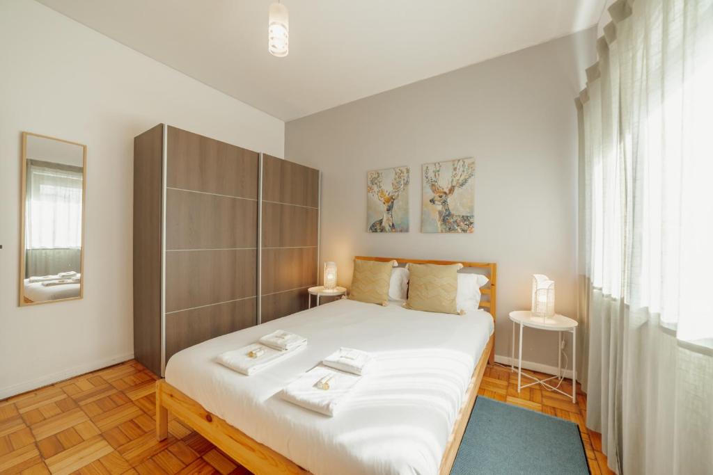 Summer Espinho Flat by Vacationy photo 2
