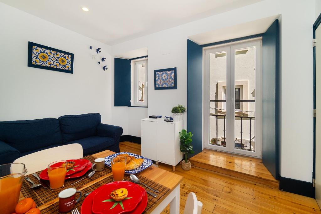 WHome Central Minimalist 1-Bed Great to Explore Lisbon — photo 1