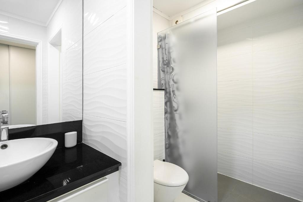 WHome Central 1-Bedroom Loft perfect to Explore Lisbon photo 3