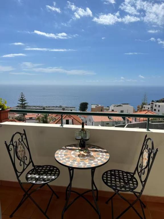 Sea view - Peaceful Atlantic View by Cristo Rei — photo 1