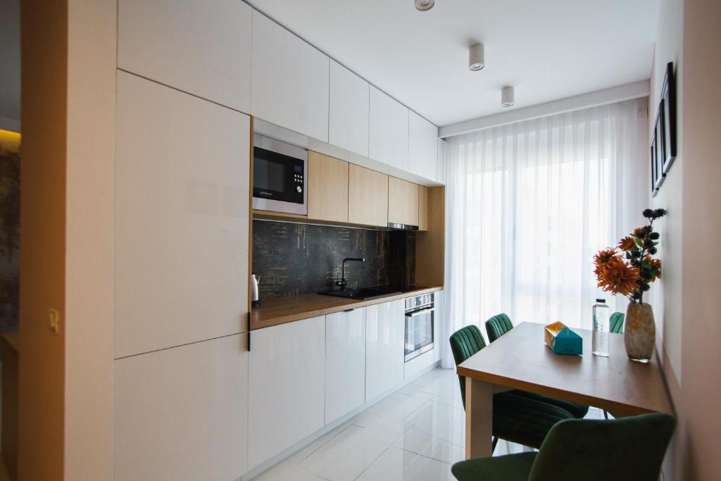 Romantic getaway at West Residence photo 3