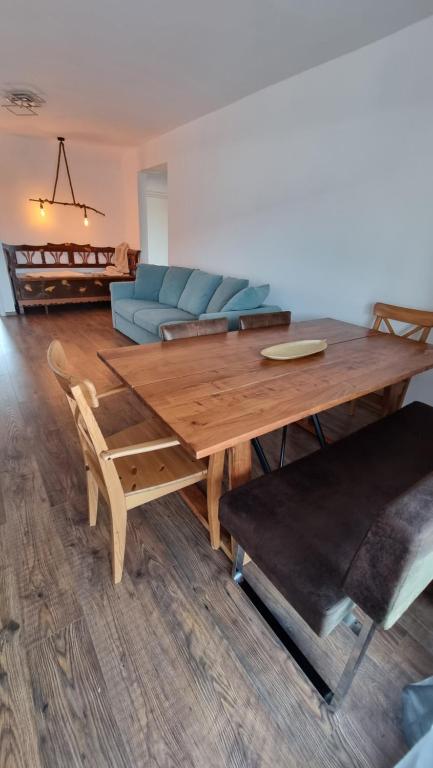 Sibiu Penthouse Mountain View photo 3