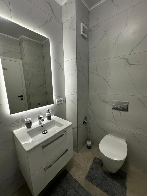 Zenit Apartment Oradea photo 3