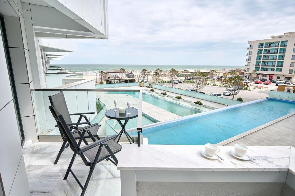 The Point Studio in Infinity Spa&Pools Resort - parking — photo 1