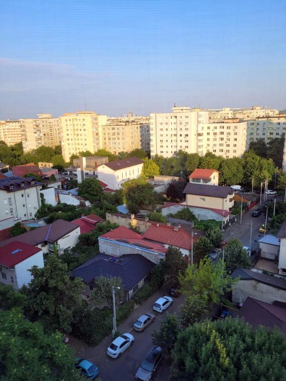 Superb 1BR apartment with Air Conditioner photo 3