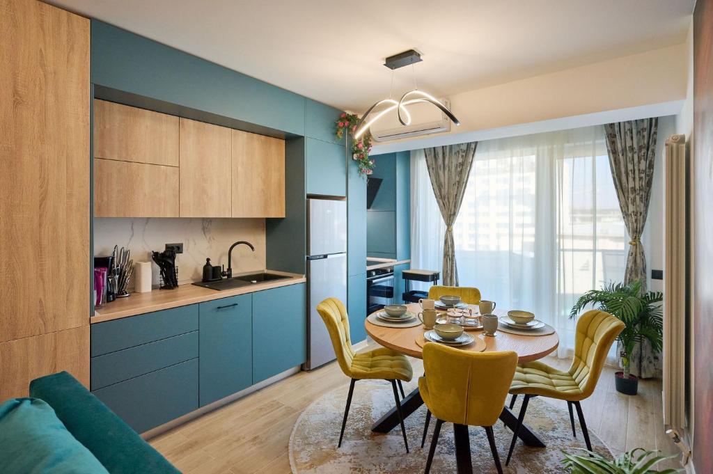 ZET Apartment in Infinity Beach Resort - parking photo 3