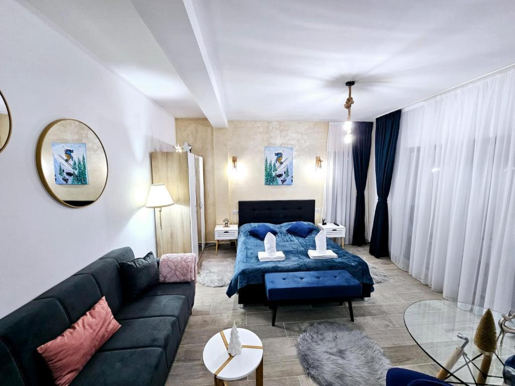 Triple room with Balcony Transalpina Ski Resort - TRI2 — photo 1
