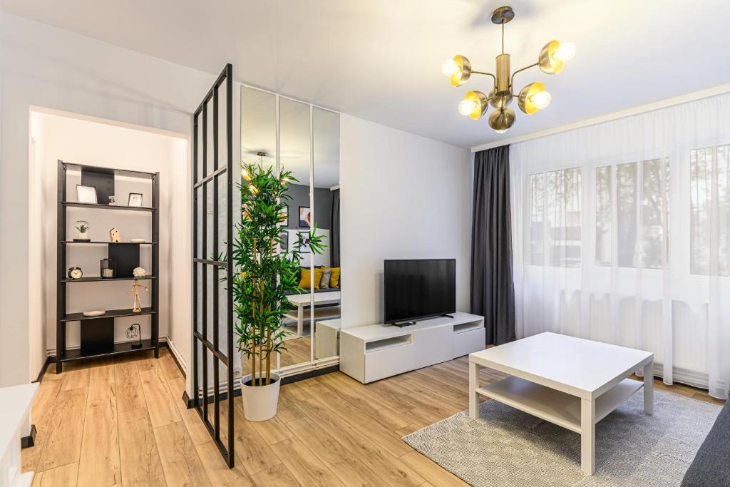 Travelers Hideout - Central Apartment — photo 1