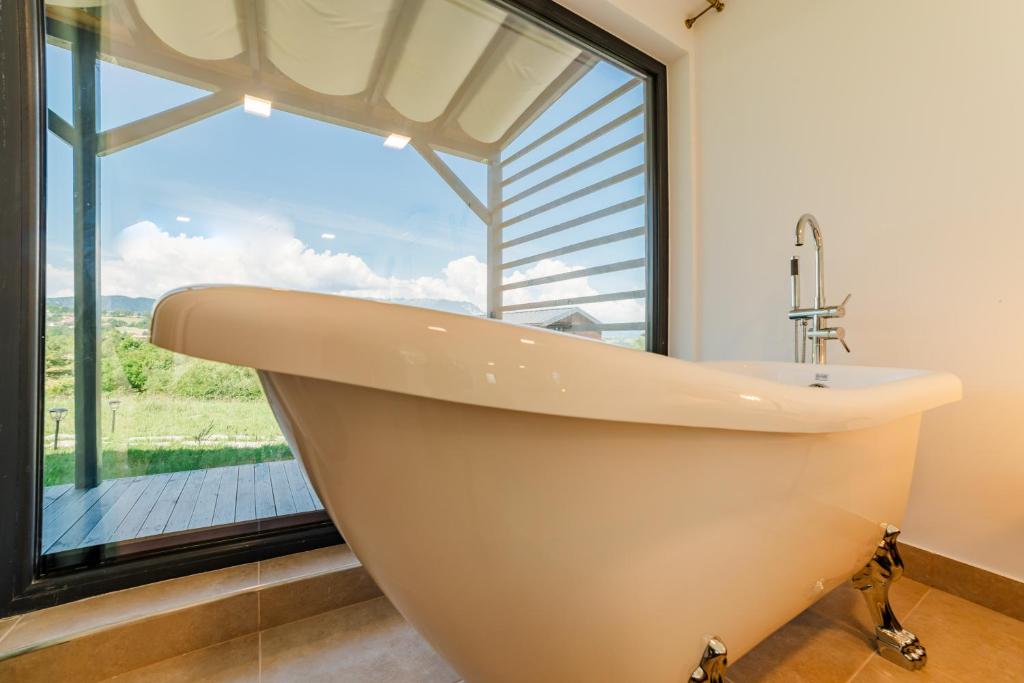 SkyAtlas Hideaway photo 3
