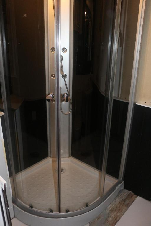 Booking.com: Hotels in Bucharest. Book your hotel now! photo 3