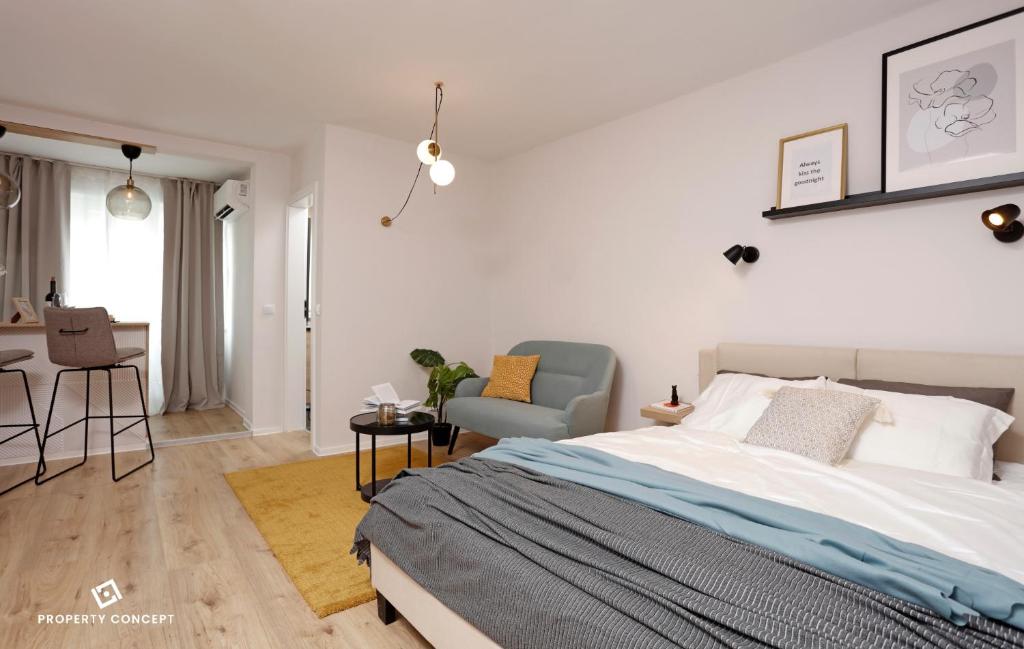 Perfectly Designed Cozy Studio photo 2