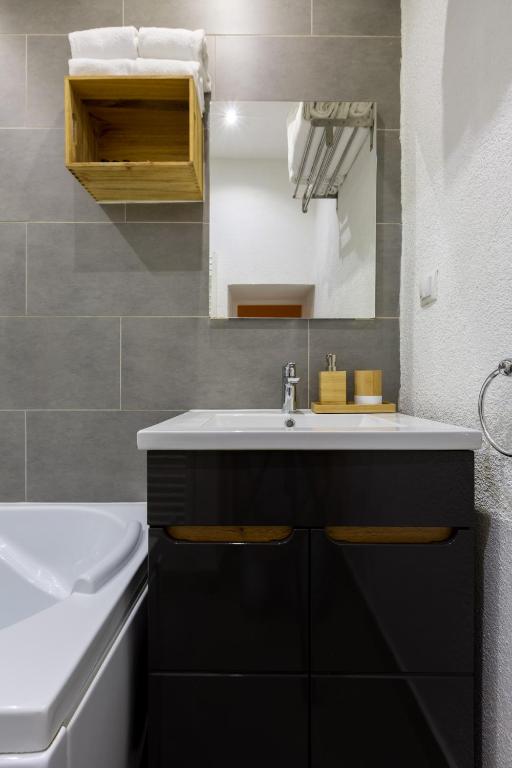 St Andrews Suites photo 3