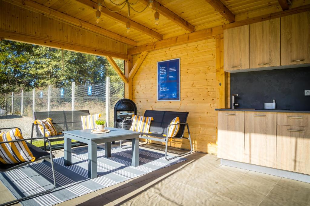 Tiny Houses Transfagarasan photo 3