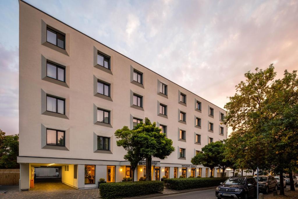 Hotel Serenity Timisoara photo 2