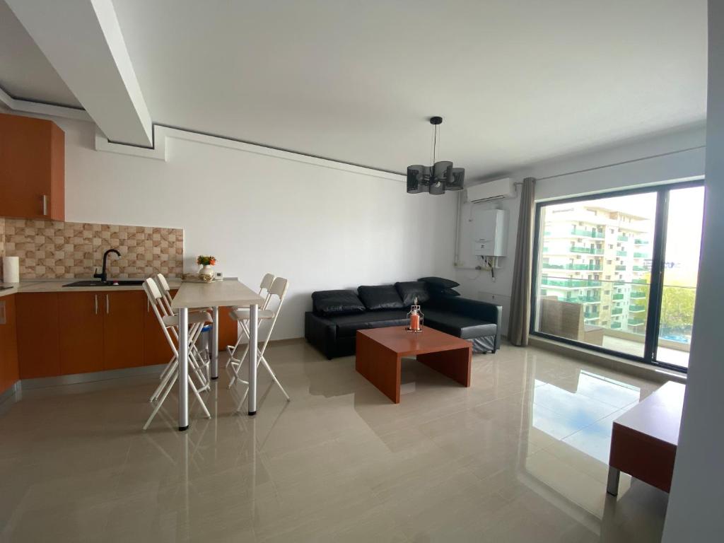 Sea View apartament exact pe malul marii - Mamaia Nord — photo 1