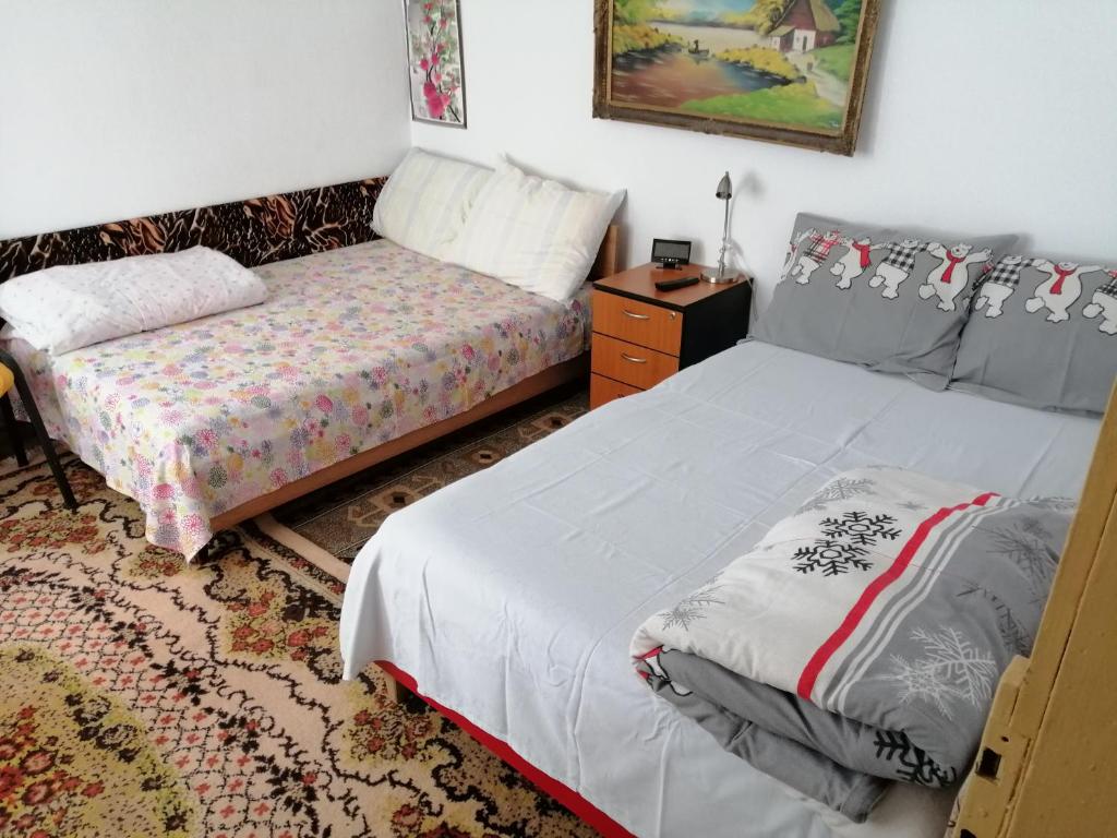 Rustic house photo 2