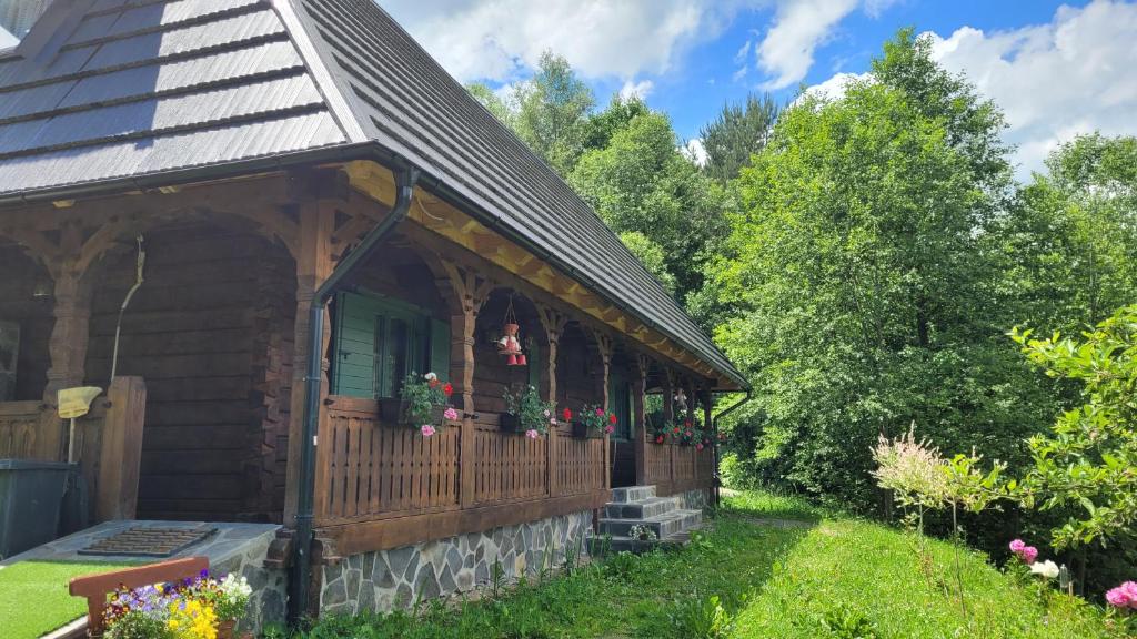 River Song Inn — photo 1
