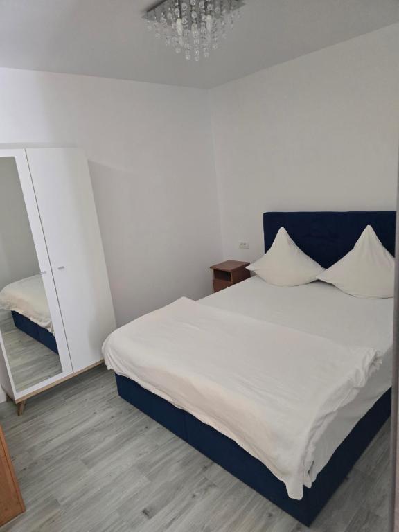 Terra Residence Beiuș photo 2