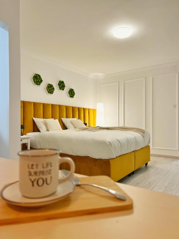 Central Luxurious Studio — photo 1