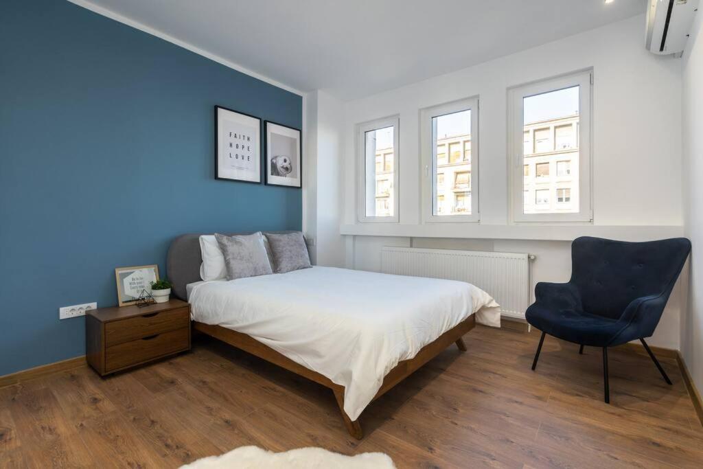 Stylish Apartament Magheru photo 2