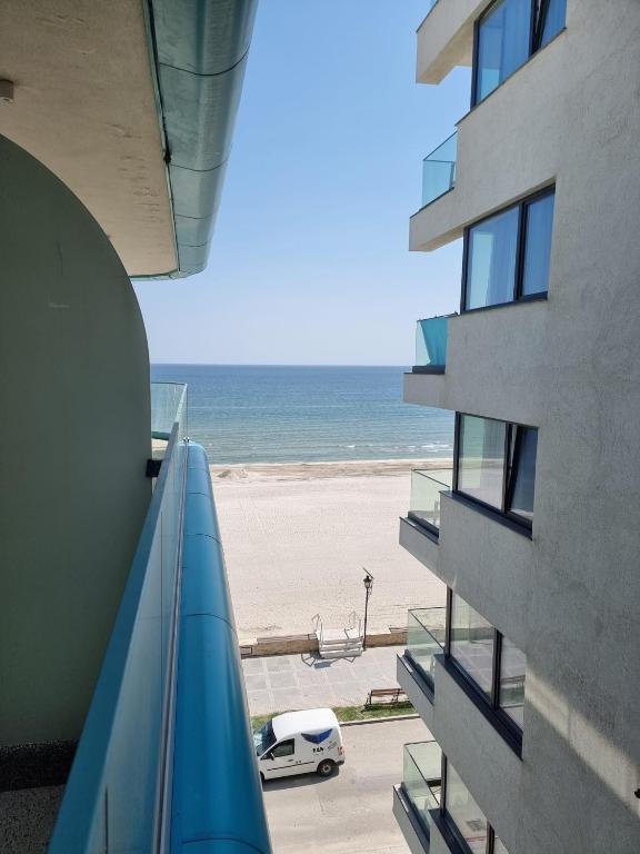 Sara - Endless Summer Mamaia Nord Apartaments — photo 1