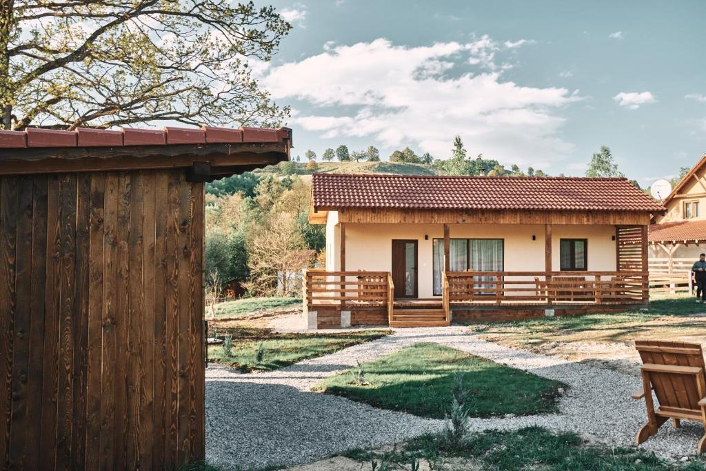 Transylvania Forest Haven-Luxury Tiny Cabin — photo 1