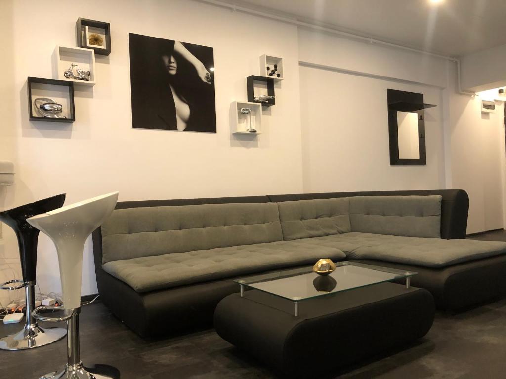 Stylish Westpark 2 Residence Lake View W8 — photo 1