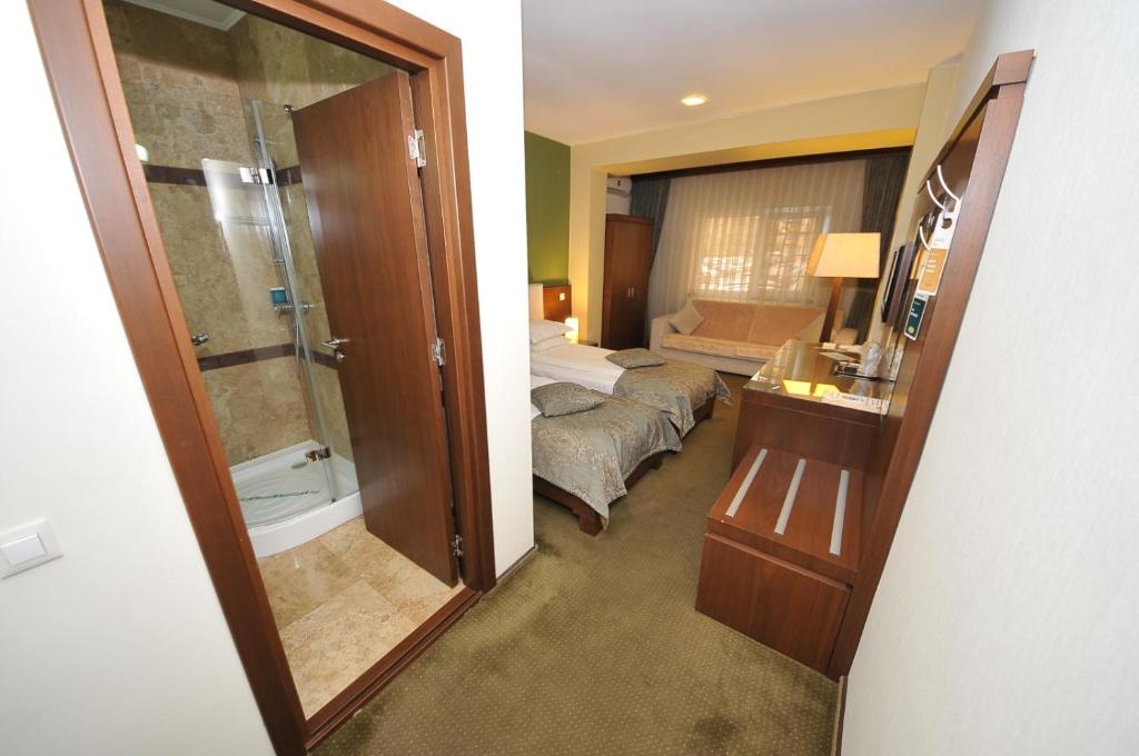 Hotel Royale photo 3