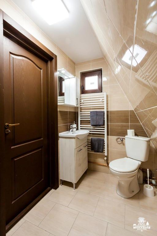 Transylvania Apartments photo 3