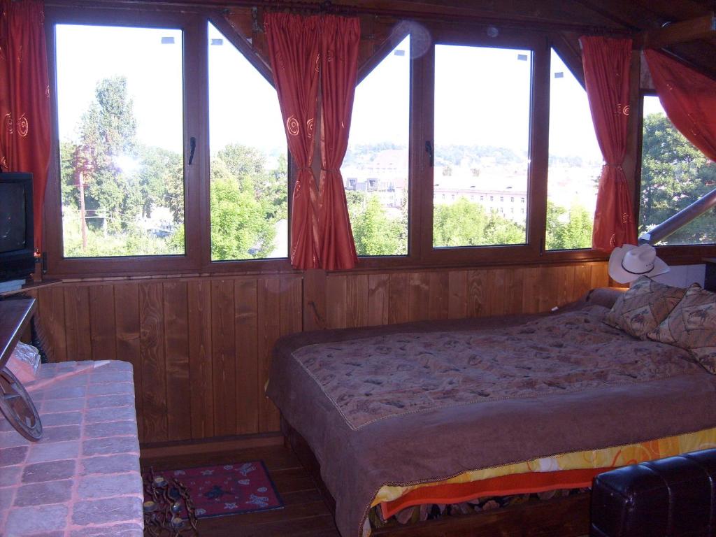 Transylvania Cowboy Cottage photo 2