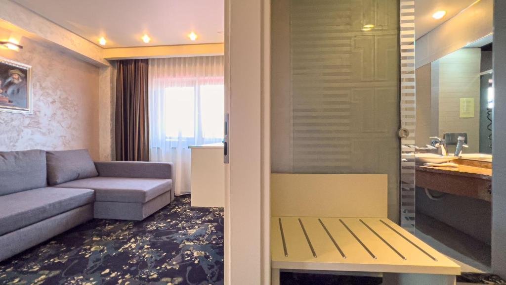 Hotel Tolea photo 3