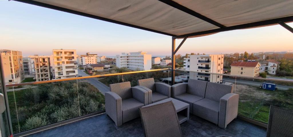 RoApart B2 Home Apartamente 2 și 3 camere terase spațioase vedere si parcare — photo 1