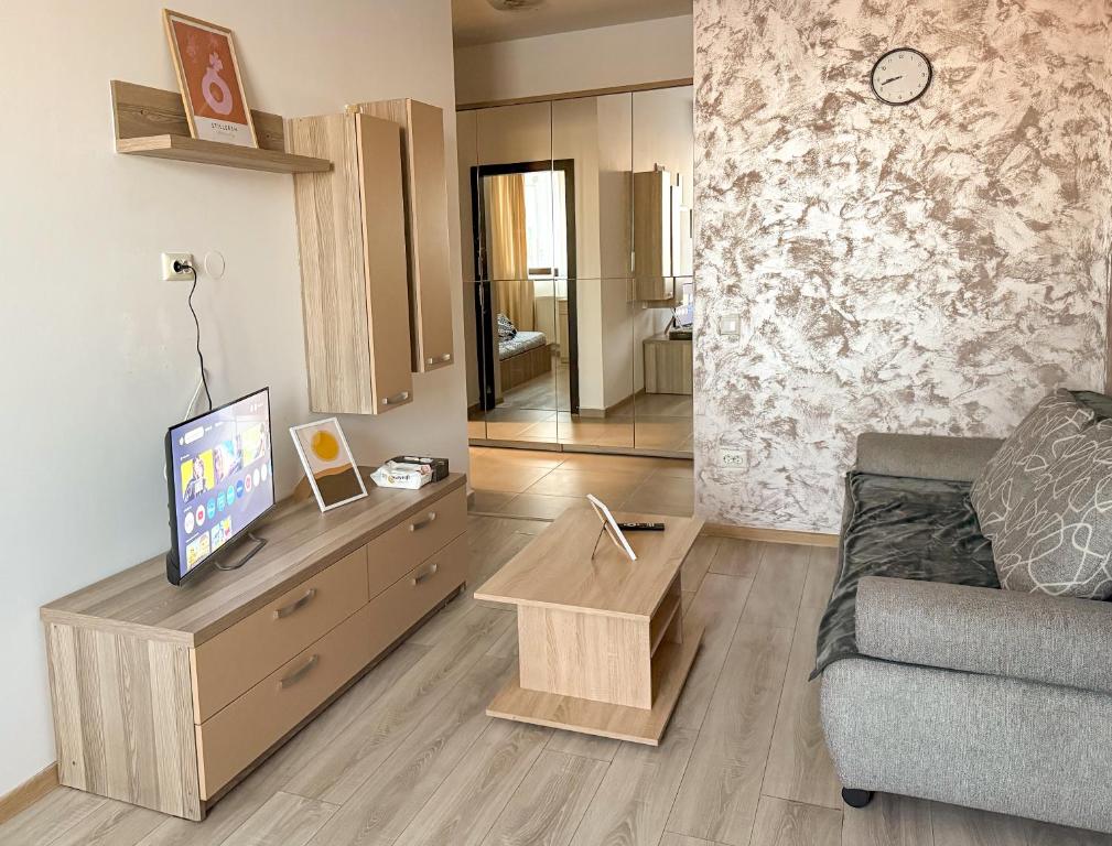 Palas SkyNest - 4 oaspeti - Lazăr Residence - Central - AC - Factura — photo 1