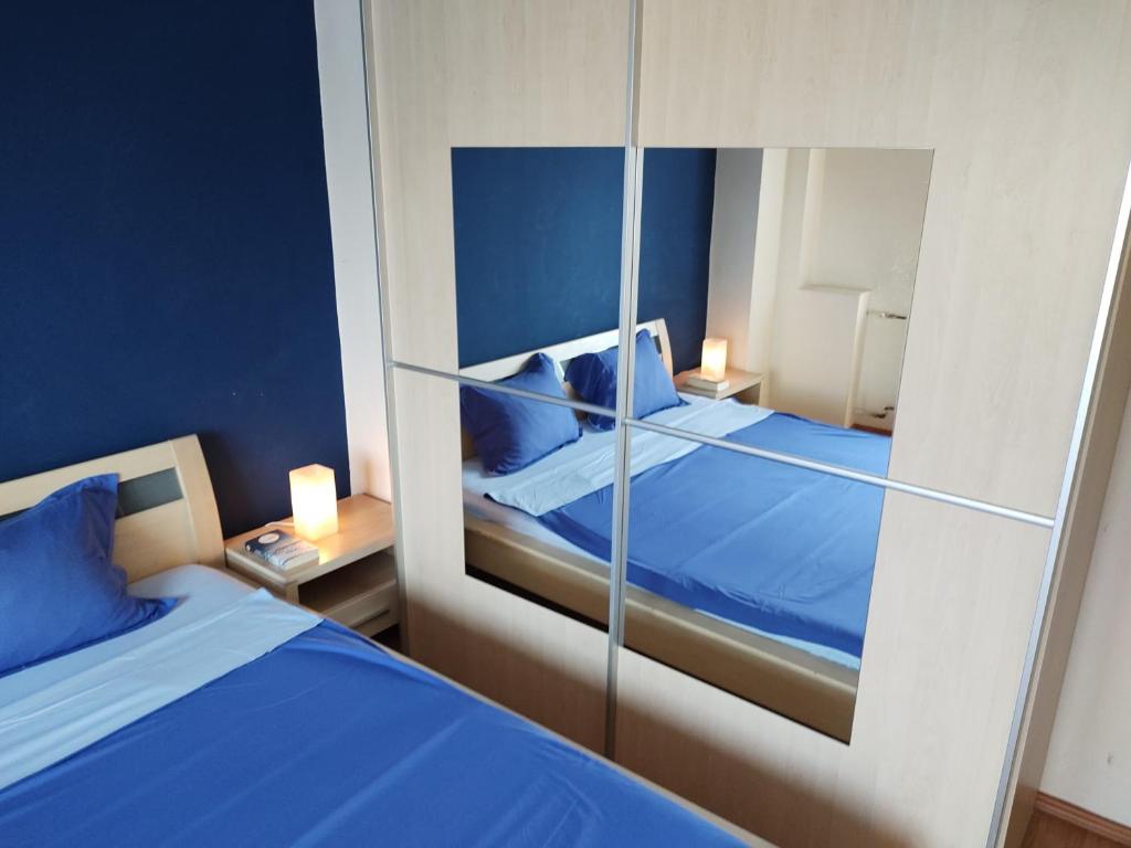 Wenie Apartment by EasyBucharest photo 2