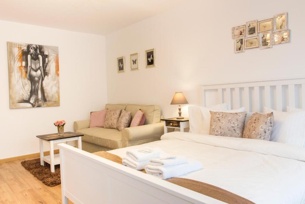 Sector 4 - Motru 75 by MRG Apartments photo 2