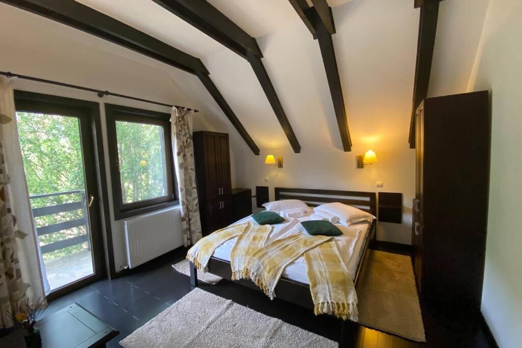 Trout Cottage 2 photo 2