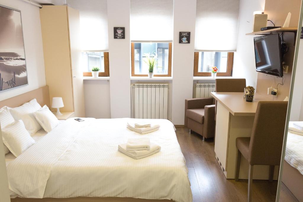 Grand Central Accommodation - Smardan photo 2