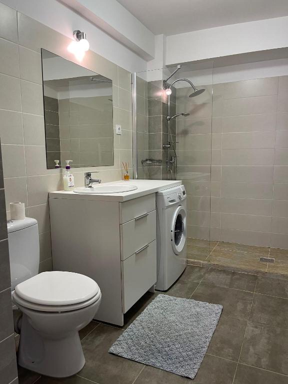 YamaLuxe Apartments - WestSide photo 3