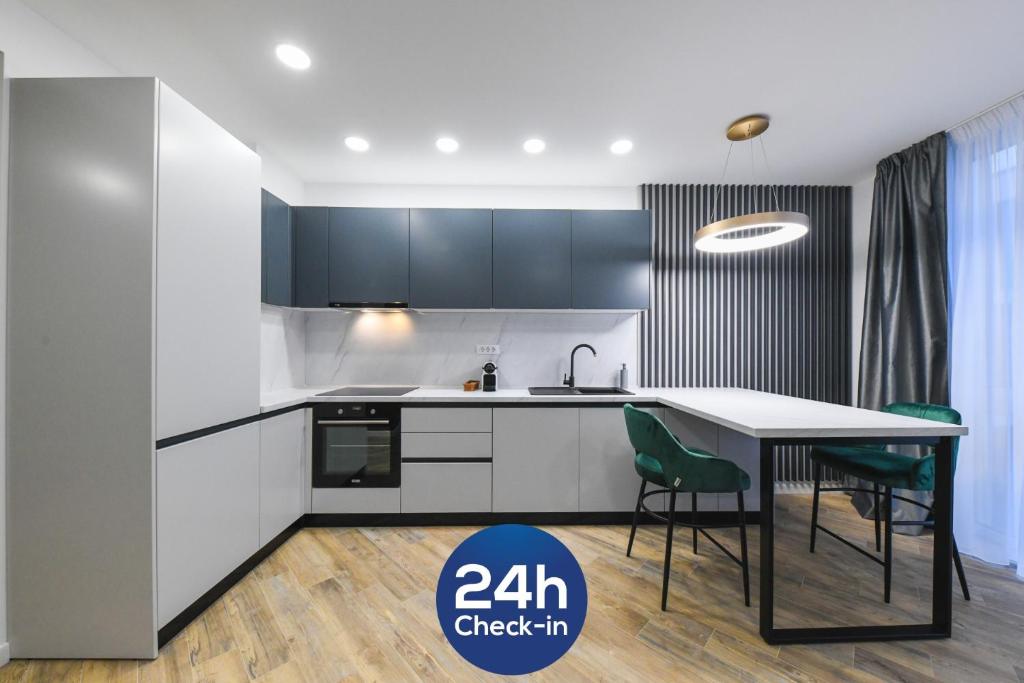 The Central Park Residence — photo 1