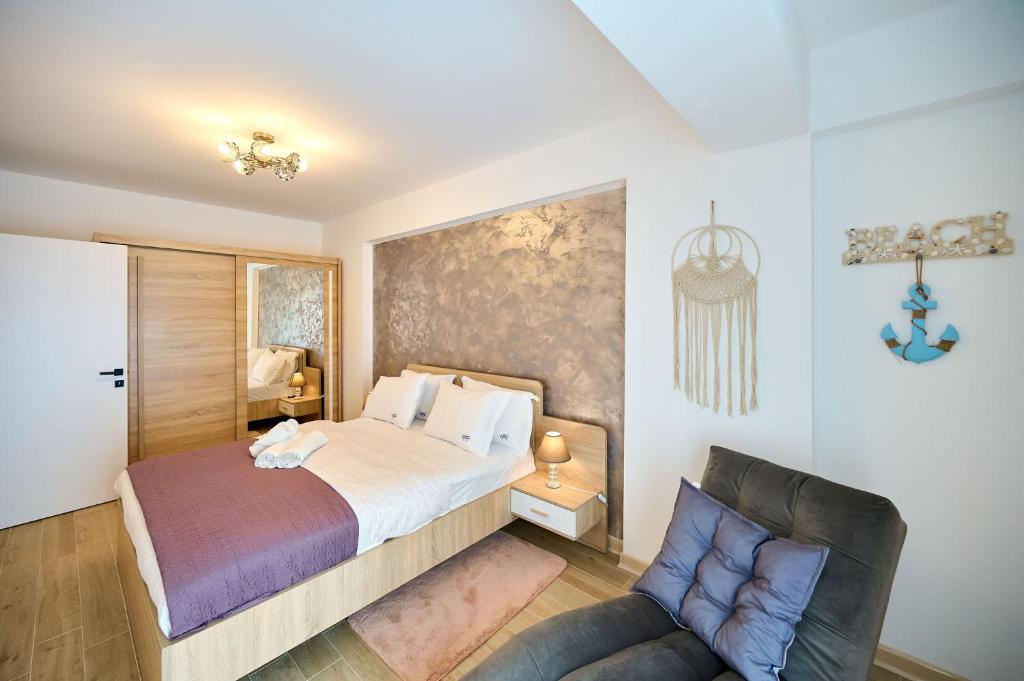 Sea Gem Apartment in Infinity Beach Resort - parking photo 2
