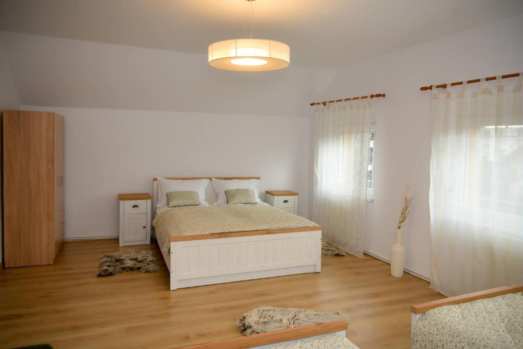 Silent House Sovata photo 2