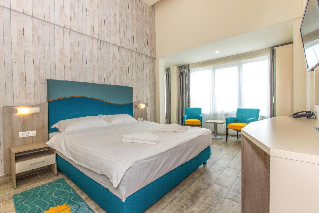 Hotel Riviera photo 2