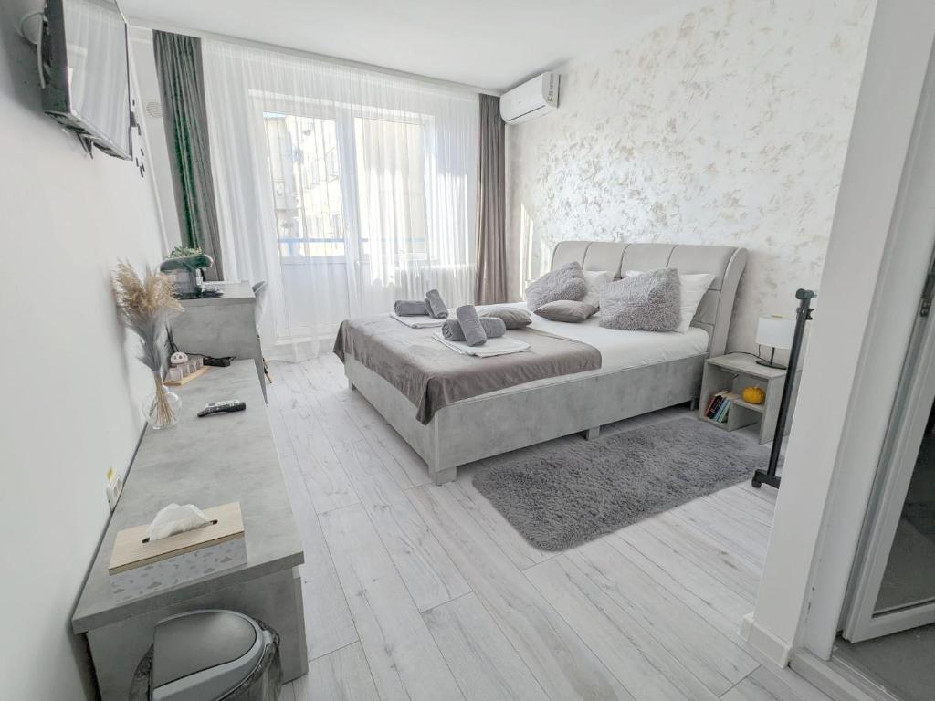 TS Room — photo 1