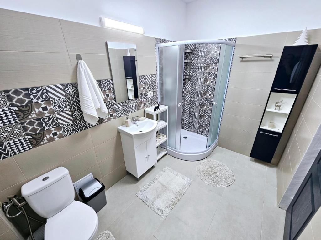 Triple room with Balcony Transalpina Ski Resort - TRI1 photo 3