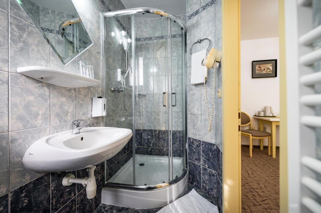 Hotel Sugas photo 3